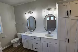 706 Tambour Ct, De Pere, WI 54115 - Photo 10