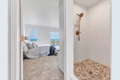 17707 Lakeshore Road, Two Rivers, WI 54241 - Photo 18