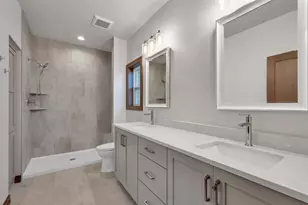 2578 N Stellita Cir, De Pere, WI 54115 - Photo 36