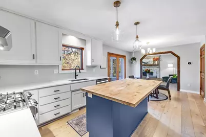 2074 Bradbury Lane, Green Bay, WI 54313 - Photo 2