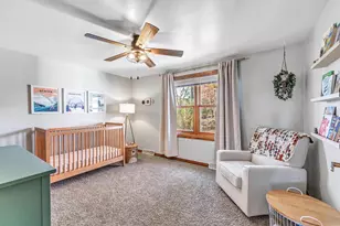 2074 Bradbury Ln, Green Bay, WI 54313 - Photo 14