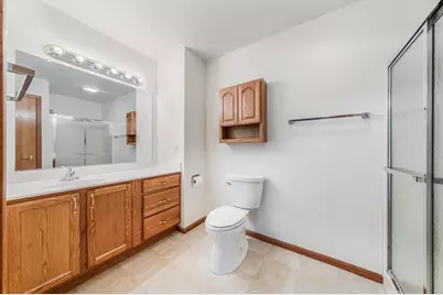 2290 Patriot Lane #Unit B, Oshkosh, WI 54904 - Photo 30