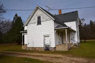 W10523 County Rd C, Hancock, WI 54943 - Photo 16