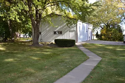 3856 Knapp Street, Oshkosh, WI 54902 - Photo 14