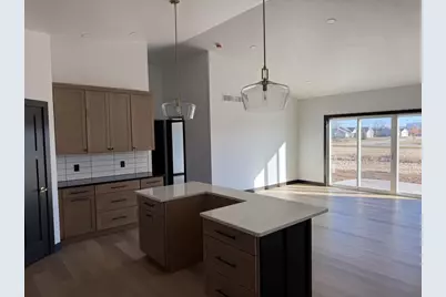 3970 Hemlock Court, Oshkosh, WI 54904 - Photo 2