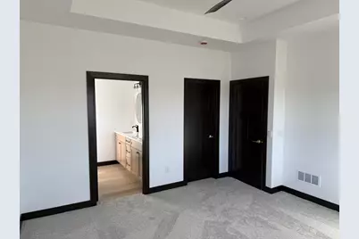 3970 Hemlock Court, Oshkosh, WI 54904 - Photo 8