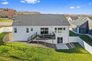 1104 Bay Mist Dr, Green Bay, WI 54311 - Photo 38