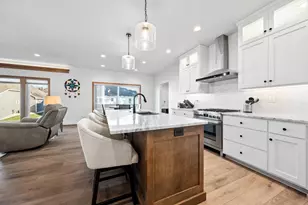 1104 Bay Mist Dr, Green Bay, WI 54311 - Photo 10