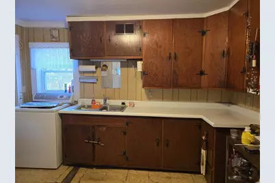 425 S East Street, Plainfield, WI 54966 - Photo 2