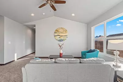 1715 Sovereign Way, Neenah, WI 54956 - Photo 6