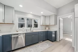 303 S 1st Ave, Winneconne, WI 54986 - Photo 14