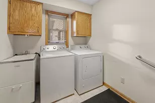 W9109 Brazelton Dr, Kewaskum, WI 53040 - Photo 10