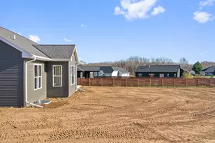 2658 Chambers Xing, Green Bay, WI 54313 - Photo 30