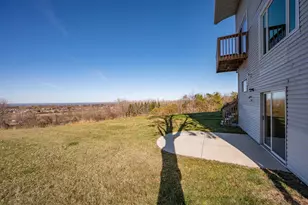 2627 Bay Settlement Rd, Green Bay, WI 54311 - Photo 6