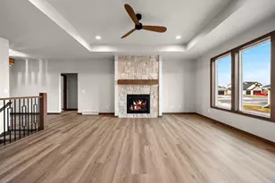 1541 Red Hawk Lndg Trl, De Pere, WI 54115 - Photo 8