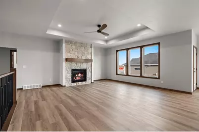 1541 Red Hawk Landing Trail, De Pere, WI 54115 - Photo 6