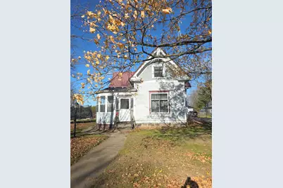 305 E State Street, Iola, WI 54945 - Photo 1