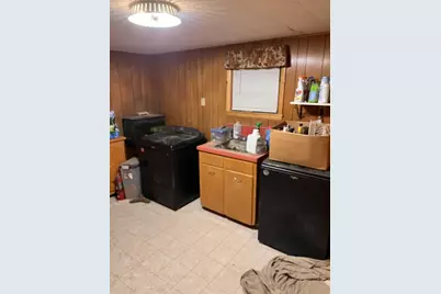 305 E State Street, Iola, WI 54945 - Photo 8