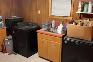 305 E State St, Iola, WI 54945 - Photo 8