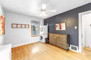 215 Gray St, Green Bay, WI 54303 - Photo 14