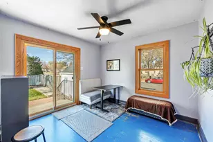 215 Gray St, Green Bay, WI 54303 - Photo 16