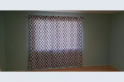 921 Raton Court, Manitowoc, WI 54220 - Photo 12