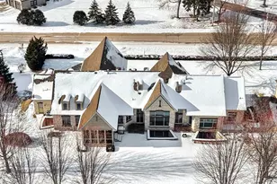 N8418 N Shore Rd, Menasha, WI 54952 - Photo 6