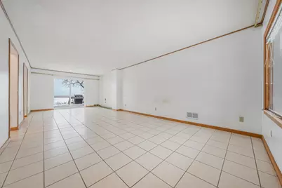 2453 East Shore Drive, Green Bay, WI 54302 - Photo 50