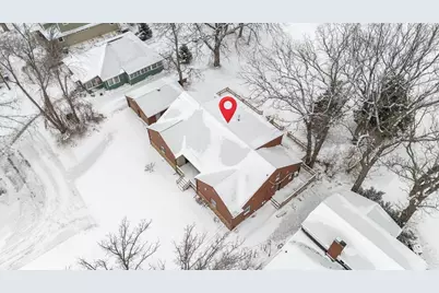 2453 East Shore Drive, Green Bay, WI 54302 - Photo 30