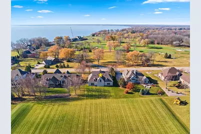 N8426 North Shore Road, Menasha, WI 54952 - Photo 8