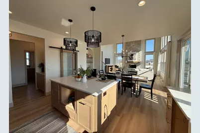 4065 N Hegner Farm Court, , WI 54913 - Photo 8