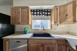 163 N Kossuth St, Berlin, WI 54923 - Photo 12