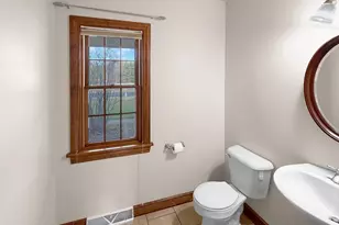 3643 Hickory Ridge Rd, Oshkosh, WI 54904 - Photo 14