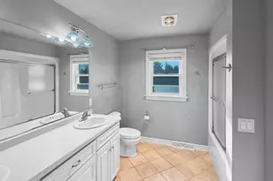 3643 Hickory Ridge Rd, Oshkosh, WI 54904 - Photo 18