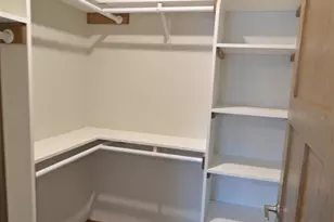 470 S Huron Rd, Green Bay, WI 54311 - Photo 24