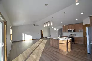 470 S Huron Rd, Green Bay, WI 54311 - Photo 4