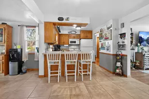 2112 S Oneida St, Green Bay, WI 54304 - Photo 10