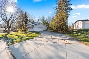 1485 W Marhill Rd, Green Bay, WI 54313 - Photo 58