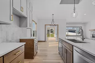 2518 Tipperary Trl, De Pere, WI 54115 - Photo 18