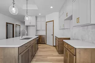 2518 Tipperary Trl, De Pere, WI 54115 - Photo 16