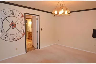 421 Polaris Court, Green Bay, WI 54302 - Photo 8