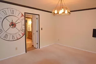 421 Polaris Ct, Green Bay, WI 54302 - Photo 8