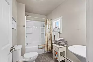 608 5th St, Oconto, WI 54153 - Photo 28