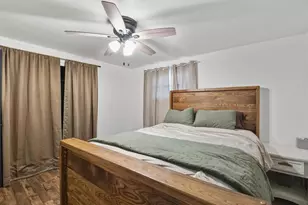 1243 Grant St, Green Bay, WI 54303 - Photo 14