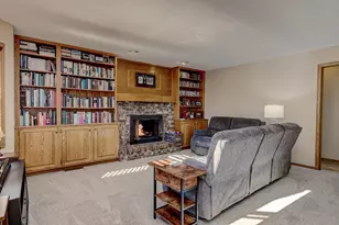 624 S Keller Park Dr, Appleton, WI 54914 - Photo 20