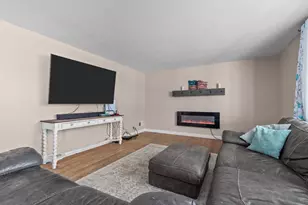 2530 Barbara Ave, Appleton, WI 54915 - Photo 8