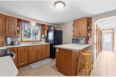 2530 Barbara Avenue, Appleton, WI 54915 - Photo 12