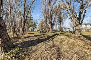 326 West St, New London, WI 54961 - Photo 28