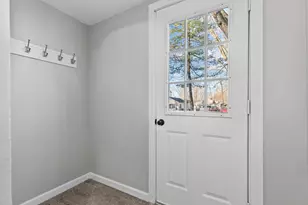 326 West St, New London, WI 54961 - Photo 2