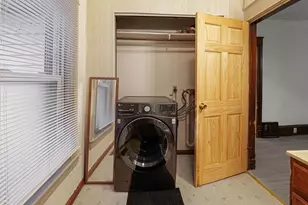 120 Bowen St, Oshkosh, WI 54901 - Photo 10